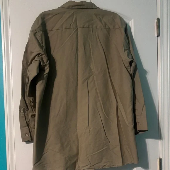 Men's Classic tan work Shirt - Picture 5 of 5